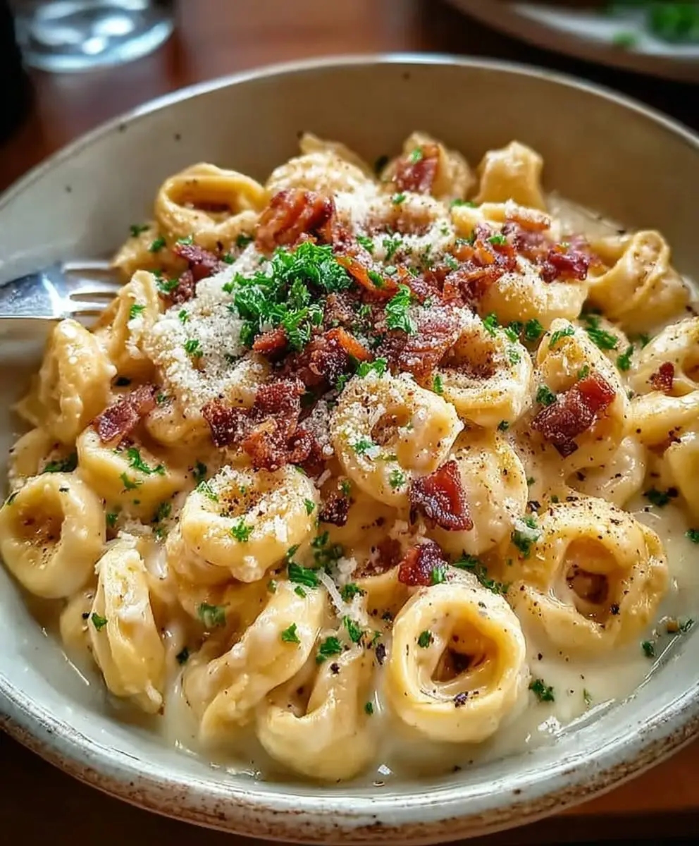 Creamy Tortellini Carbonara